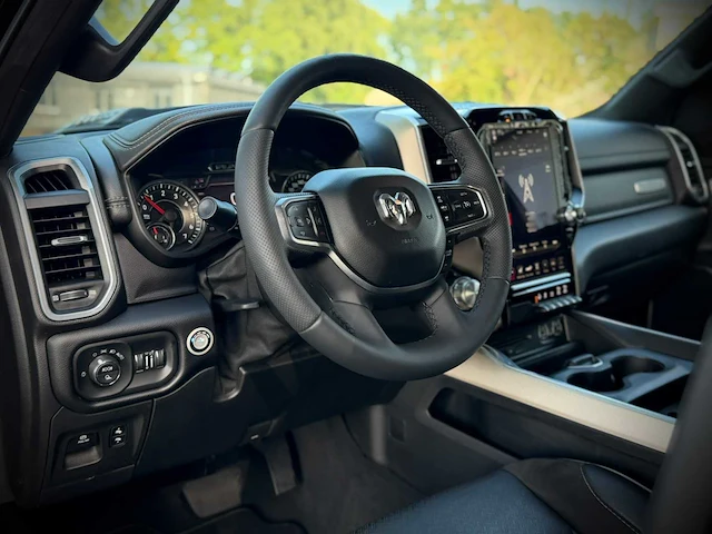 Dodge ram 1500 5.7 v8 4x4 cc laram., vdj-87-s - afbeelding 24 van  24