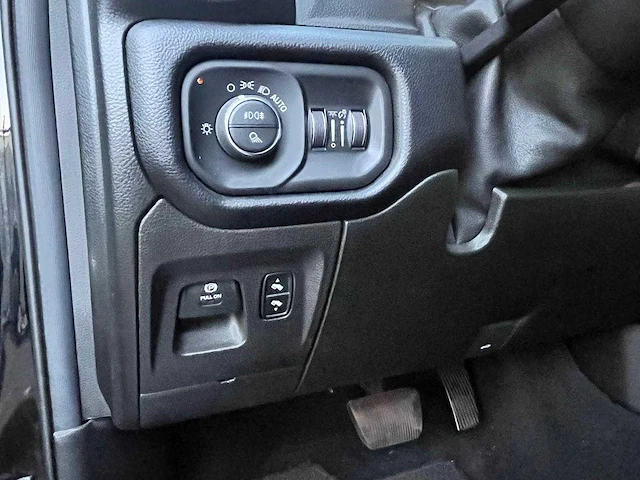 Dodge ram 1500, 5.7 v8 4x4 cc limit, vdb-85-j - afbeelding 5 van  24