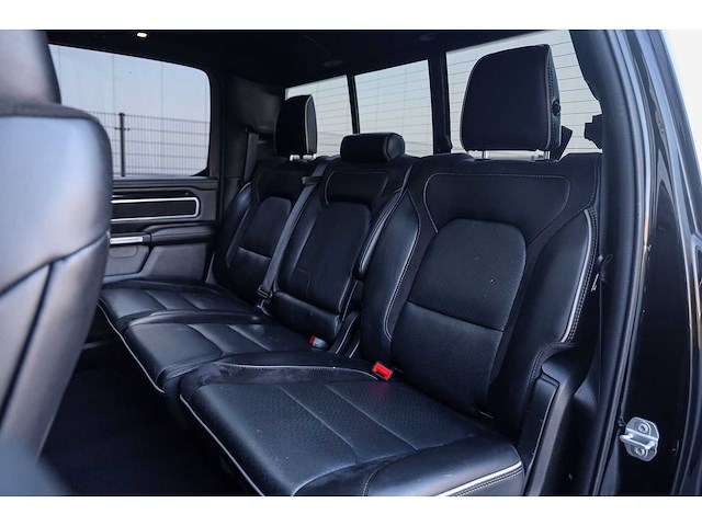 Dodge ram 1500 5.7 v8 4x4 crew cab laramie 2019 lpg - afbeelding 20 van  50