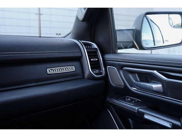 Dodge ram 1500 5.7 v8 4x4 crew cab laramie 2019 lpg - afbeelding 21 van  50