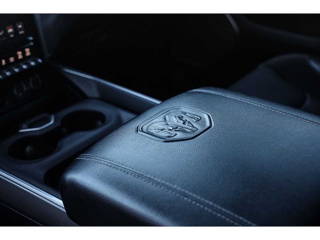 Dodge ram 1500 5.7 v8 4x4 crew cab laramie 2019 lpg - afbeelding 42 van  50