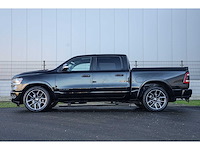 Dodge ram 1500 5.7 v8 4x4 crew cab laramie 2019 - afbeelding 6 van  25