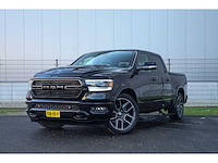 Dodge ram 1500 5.7 v8 4x4 crew cab laramie 2019 - afbeelding 1 van  25