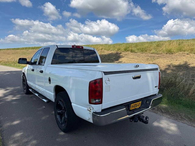 Dodge ram 1500 5.7 v8 4x4 qc 6'4 6- 6-vdg-01 - afbeelding 17 van  21