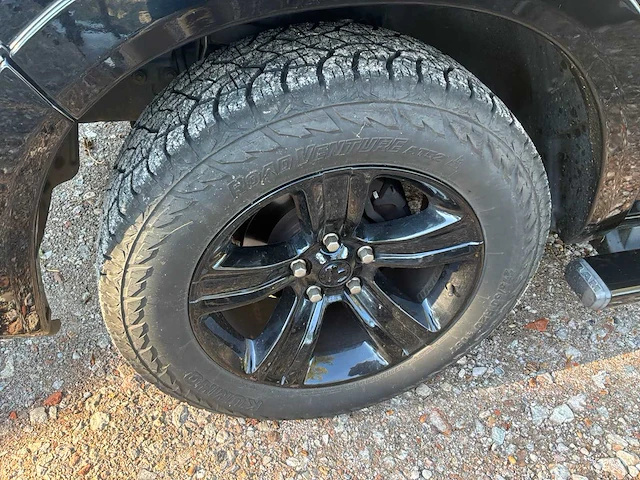 Dodge ram 1500 5.7 v8 qc 6'4 bedrijfswagen - afbeelding 4 van  25