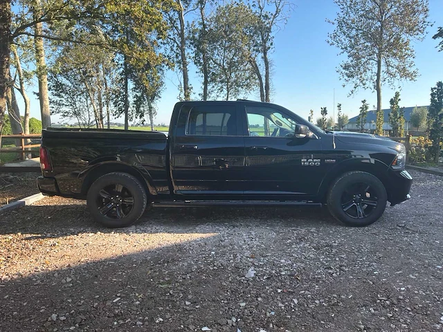 Dodge ram 1500 5.7 v8 qc 6'4 bedrijfswagen - afbeelding 20 van  25