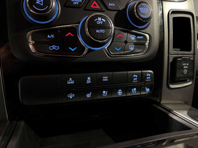 Dodge ram 1500 5.7 v8 quad cab 6'4 401pk 2015 (origineel-nl), vn-540-b bedrijfswagen - afbeelding 32 van  49