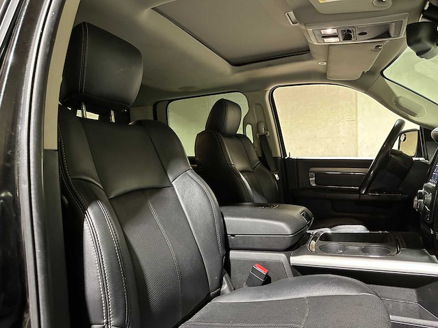 Dodge ram 1500 5.7 v8 quad cab 6'4 401pk 2018, v-442-ll bedrijfswagen - afbeelding 37 van  44