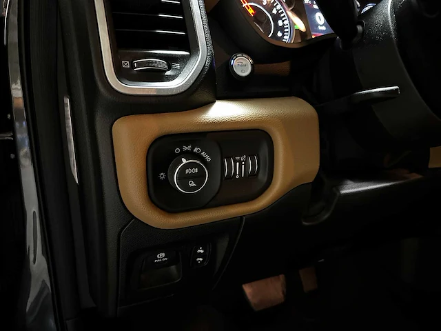 Dodge ram 1500 big horn 3.6 v6 300pk 2022 (origineel-nl), vnr-19-h - afbeelding 22 van  50