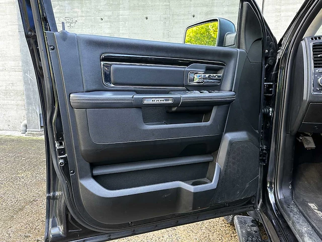 Dodge ram 1500 classic sport widebody 5.7l v8 396pk 2019 (origineel-nl), vbh-17-k - afbeelding 19 van  53