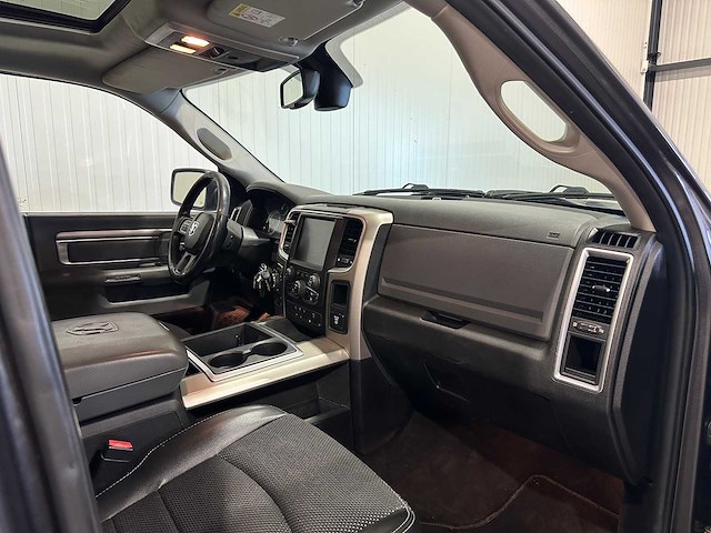 Dodge ram 1500 slt 4x4 automaat 3.6 v6 benzine / lpg vl-141-f - afbeelding 11 van  24