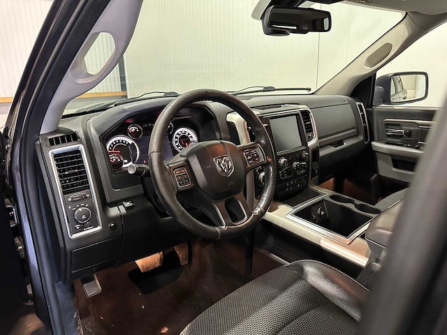 Dodge ram 1500 slt 4x4 automaat 3.6 v6 benzine / lpg vl-141-f - afbeelding 22 van  24