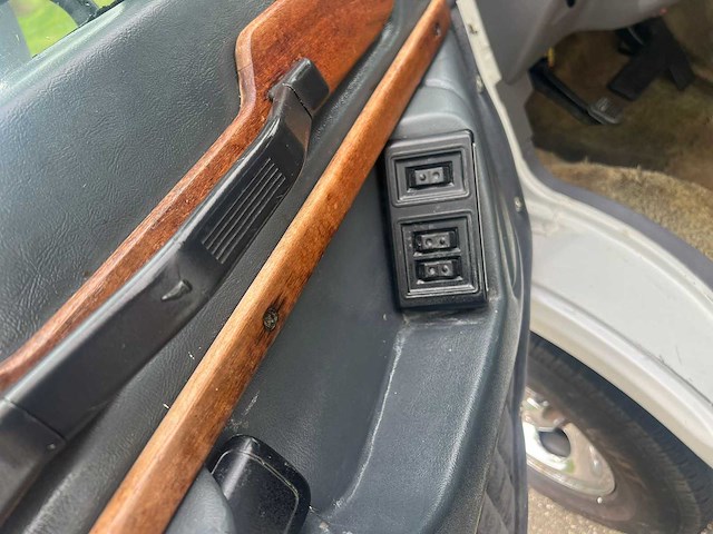 Dodge ram 2500 van globemaster camper automaat, 99-vz-dz - afbeelding 10 van  26