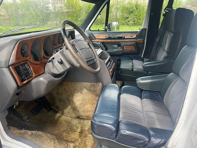 Dodge ram 2500 van globemaster camper automaat, 99-vz-dz - afbeelding 11 van  26