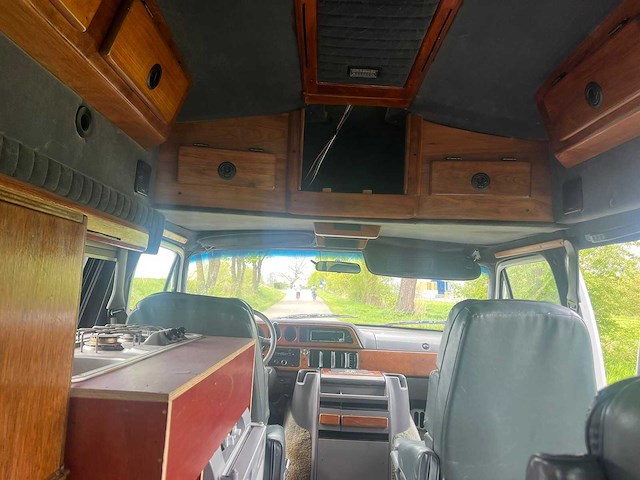 Dodge ram 2500 van globemaster camper automaat, 99-vz-dz - afbeelding 24 van  26