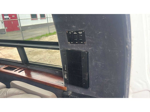 Dodge ram 2500 van globemaster camper automaat, 99-vz-dz - afbeelding 26 van  26