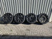 Dodge ram velgen 24" 5x139.7 - afbeelding 1 van  11