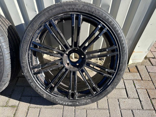 Dodge ram velgen 24" 5x139.7 - afbeelding 4 van  11