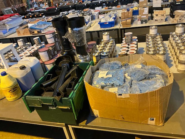 Doe-het-zelf & verbouwmateriaal - afbeelding 1 van  8