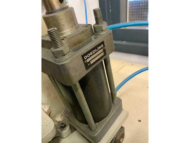 Doedijns pneumatische pers - afbeelding 5 van  9