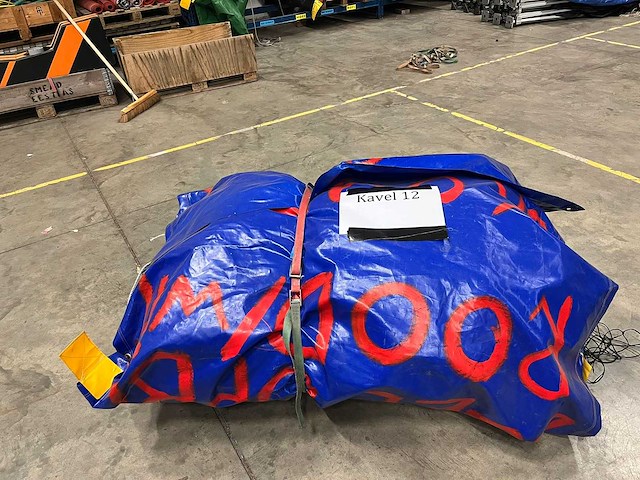 Doel opblaasbaar. rood / wit - afbeelding 4 van  4