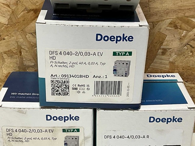 Doepke dfs4 aardlekschakelaar 4p 40a 0.03a type a (3x) - afbeelding 3 van  4