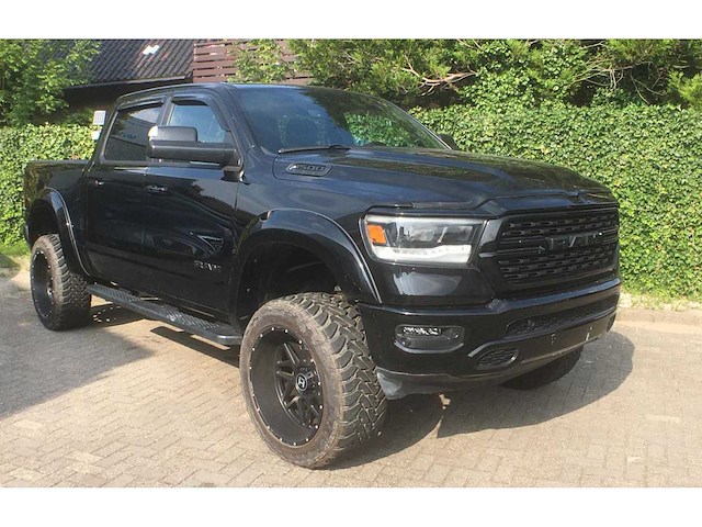 Doge ram 1500 pick-up truck - afbeelding 1 van  1