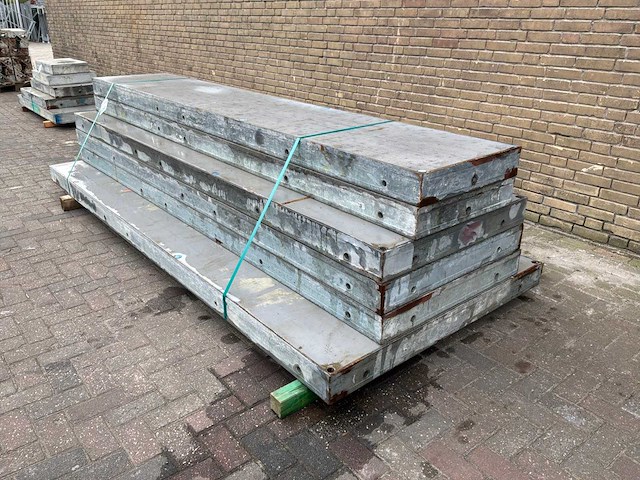 Doka frami xlife bekistingspaneel 3.30m (6x) - afbeelding 3 van  6