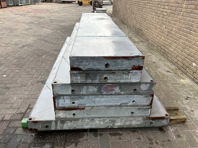 Doka frami xlife bekistingspaneel 3.30m (6x) - afbeelding 4 van  6
