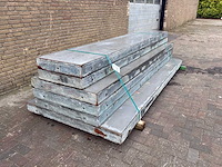 Doka frami xlife bekistingspaneel 3.30m (6x) - afbeelding 1 van  4