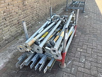 Doka stempels en leuningstaanders - afbeelding 3 van  5