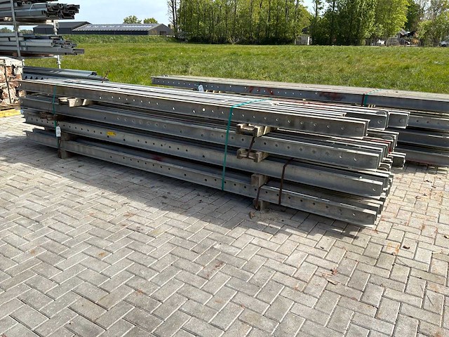 Doka top 50 ligger gegalvaniseerd 4.30m (20x) - afbeelding 1 van  5