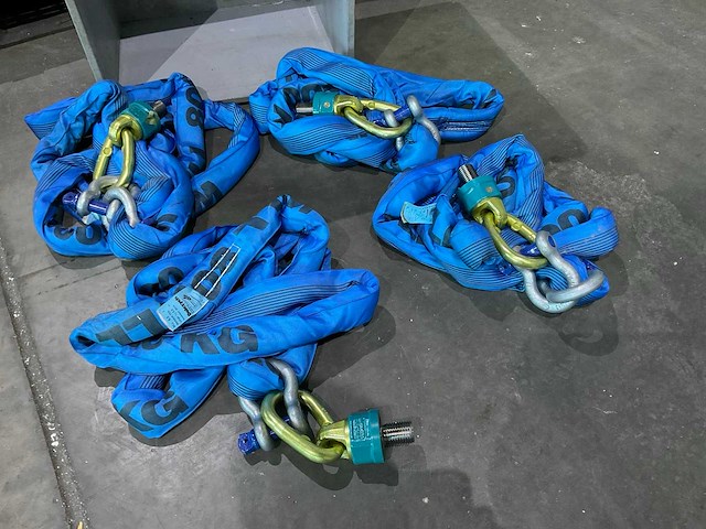 Dolexin hijsband met hijsoog (4x) - afbeelding 1 van  4