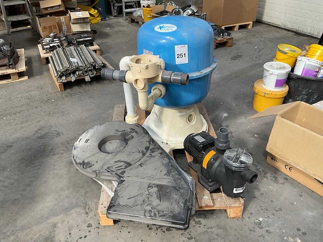 Doll 25465 zwembadpomp met zandfilter - afbeelding 1 van  4