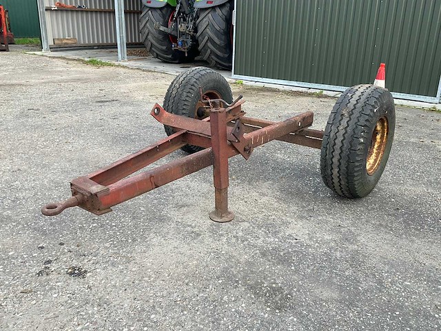 Dolly - afbeelding 1 van  7