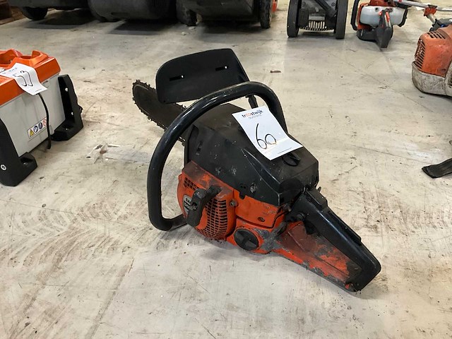 Dolmar 119 kettingzaag - afbeelding 1 van  3