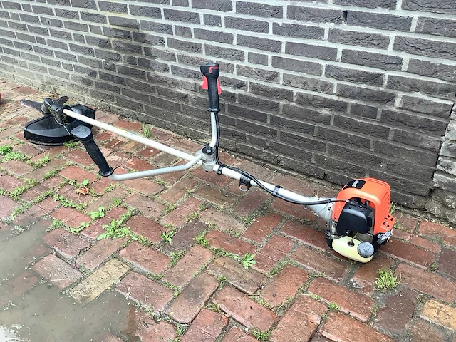 Dolmar ms-335-4u bosmaaier - afbeelding 1 van  4