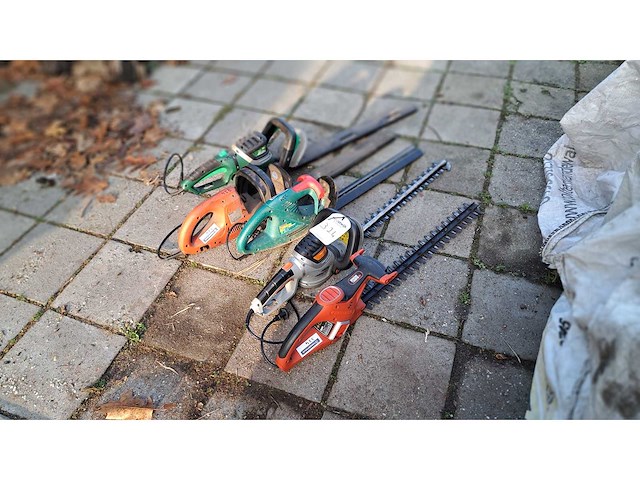 Dolmar,bosch,makita - heggenschaar (5x) - afbeelding 2 van  3