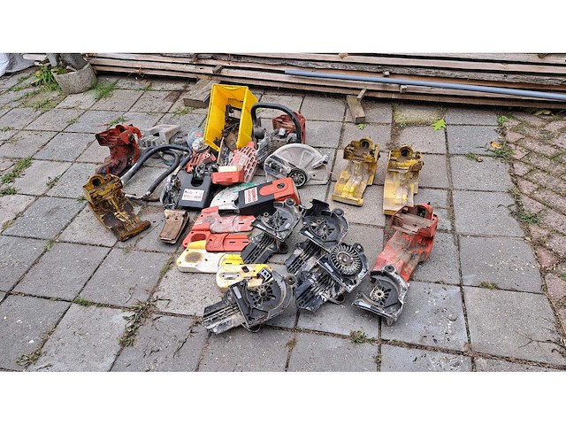 Dolmar,wacker,makita - divers - overig bos- en tuingereedschap (2x) - afbeelding 1 van  13