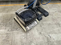 Dolphin ultimate smart zwembad zuigrobot - afbeelding 4 van  9