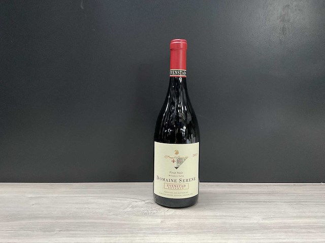 Domaine serene pinot noir evenstad reserve 2017 (3x) - afbeelding 2 van  4