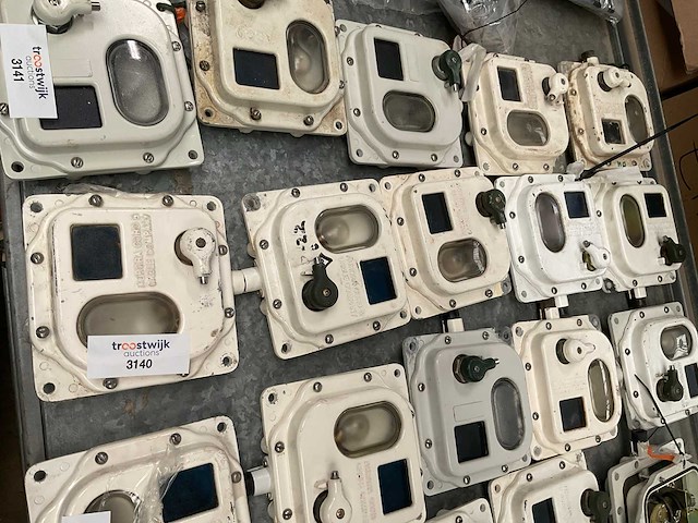 Dome light (5x) - afbeelding 1 van  3