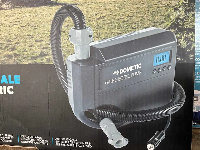 Dometic 12v electrische pomp (12x) - afbeelding 1 van  3