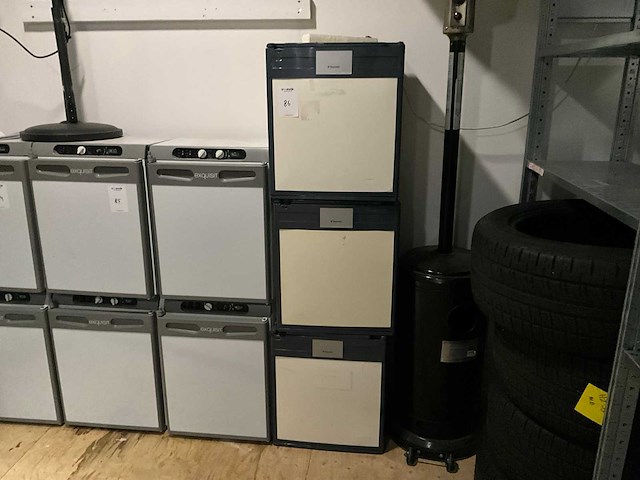 Dometic ds20-60 absorptie koelkast (3x) - afbeelding 1 van  5