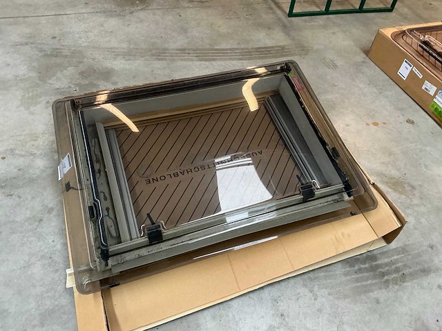 Dometic heki ii dakluik - afbeelding 1 van  4