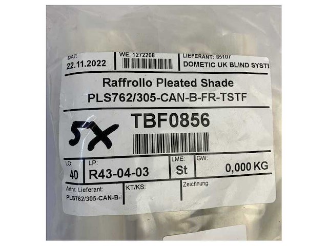 Dometic pleated shade pls762/305-can-b-fr-tstf pleated curtain 762 x 305 mm - afbeelding 8 van  8