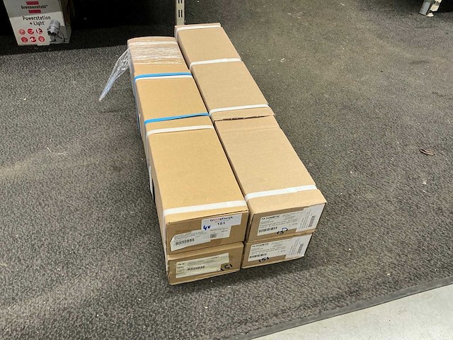 Dometic seitz vliegengaas (4x) - afbeelding 1 van  2