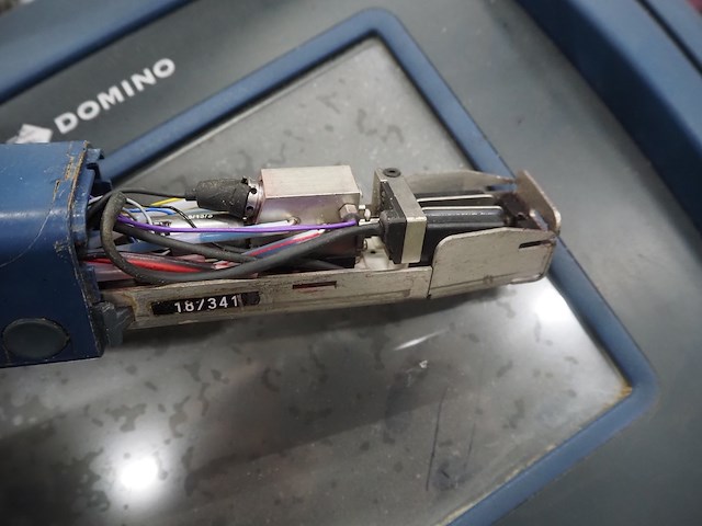 Domino - afbeelding 4 van  14