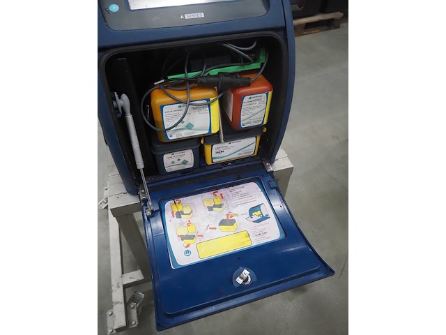 Domino - afbeelding 13 van  14