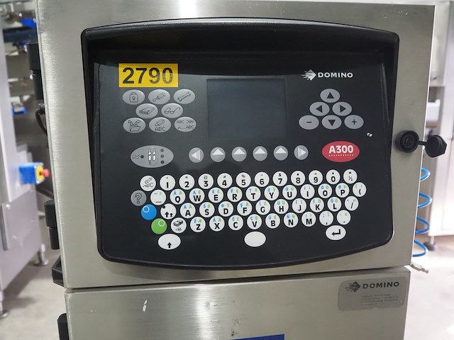 Domino - afbeelding 5 van  8